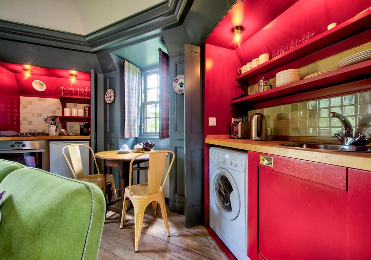 Rock House - Photographer'S Studio - Historic Gem In The Heart Of The City 에든버러 외부 사진